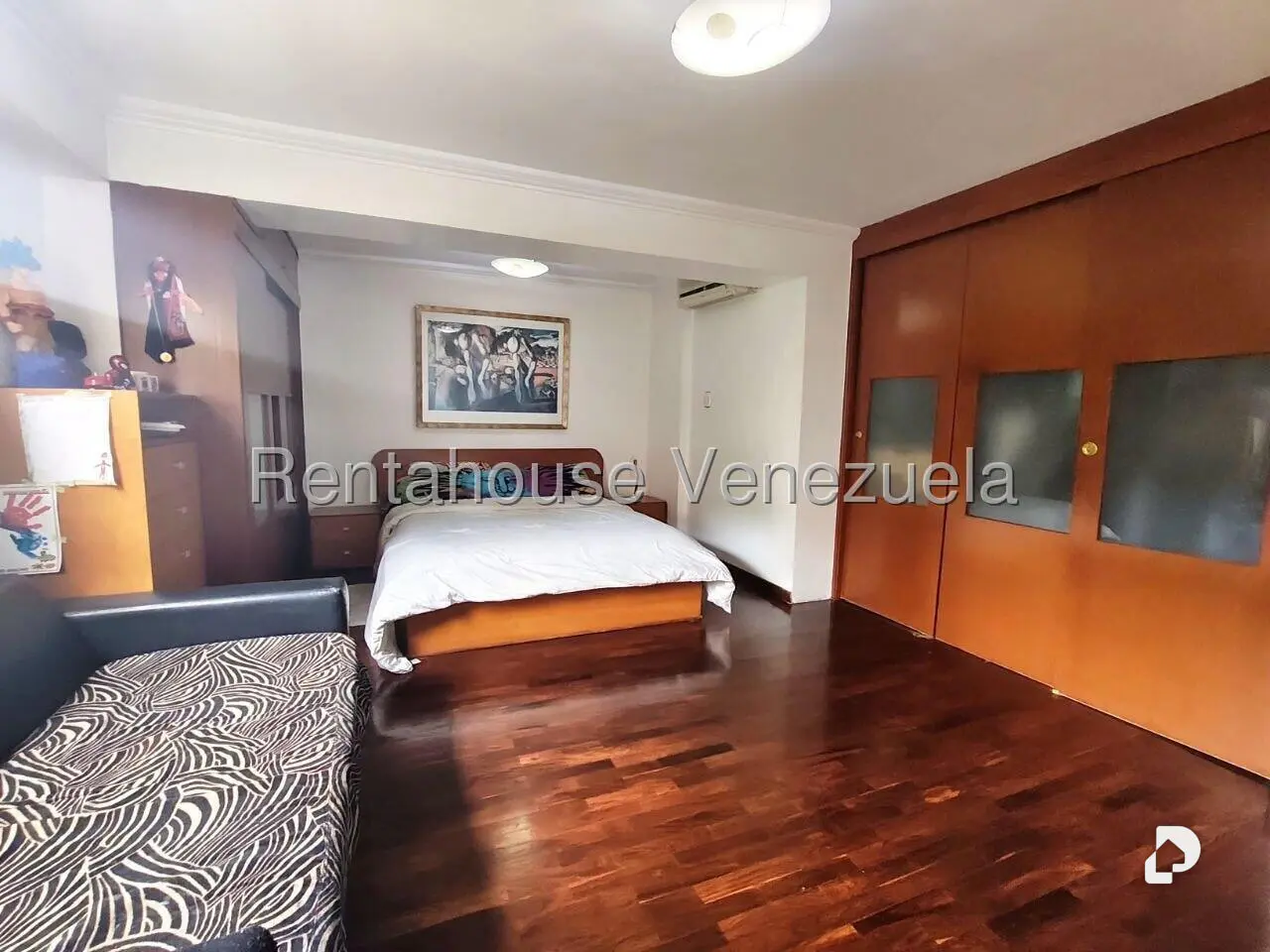 Apartamento en Manzanares, Caracas – 25