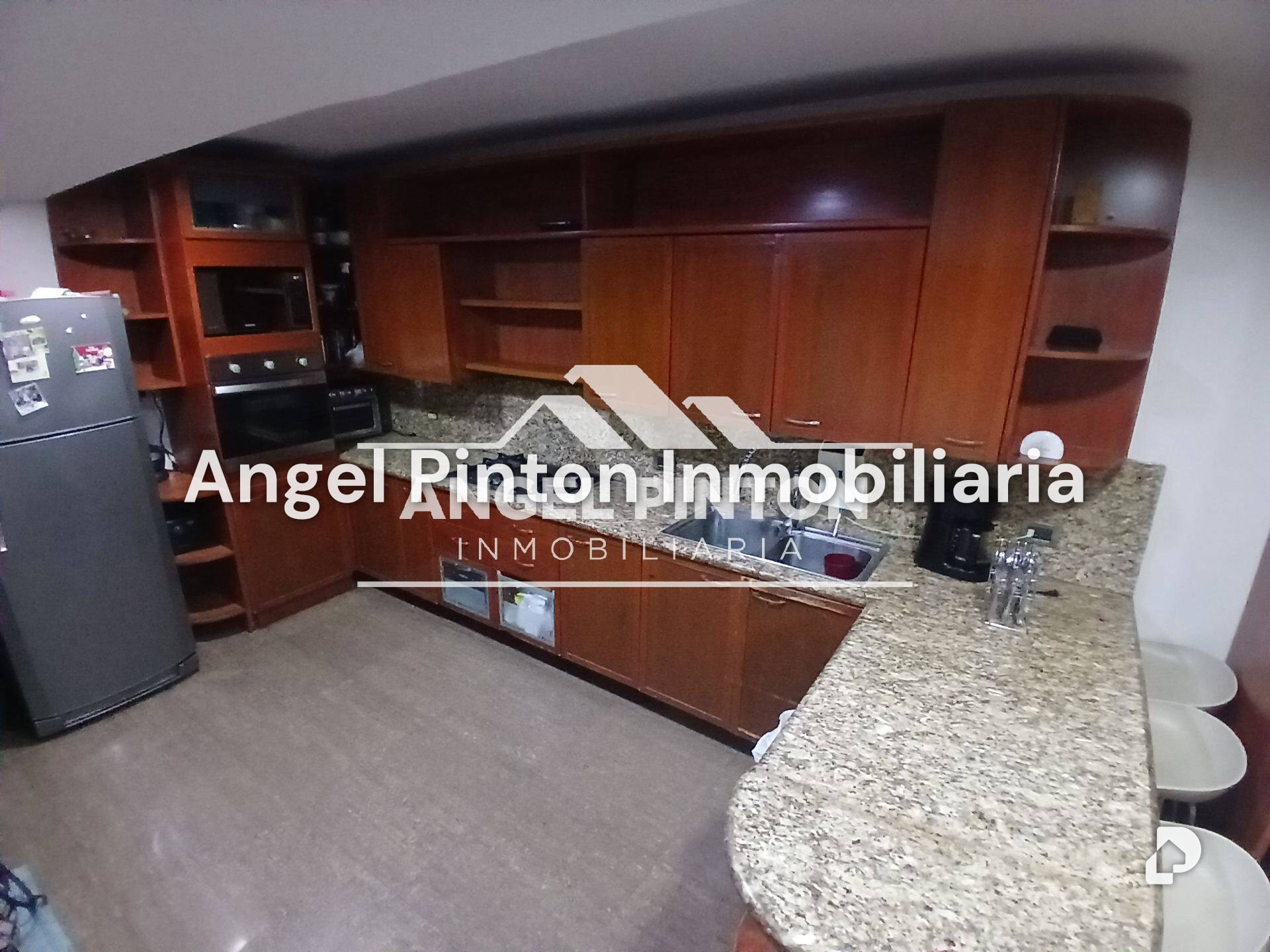 Casa en Milagro Norte, Maracaibo – 2