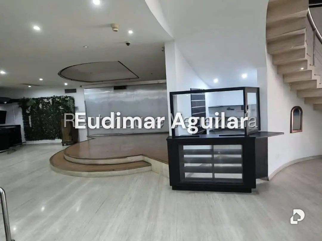 Local comercial en Porlamar – 11