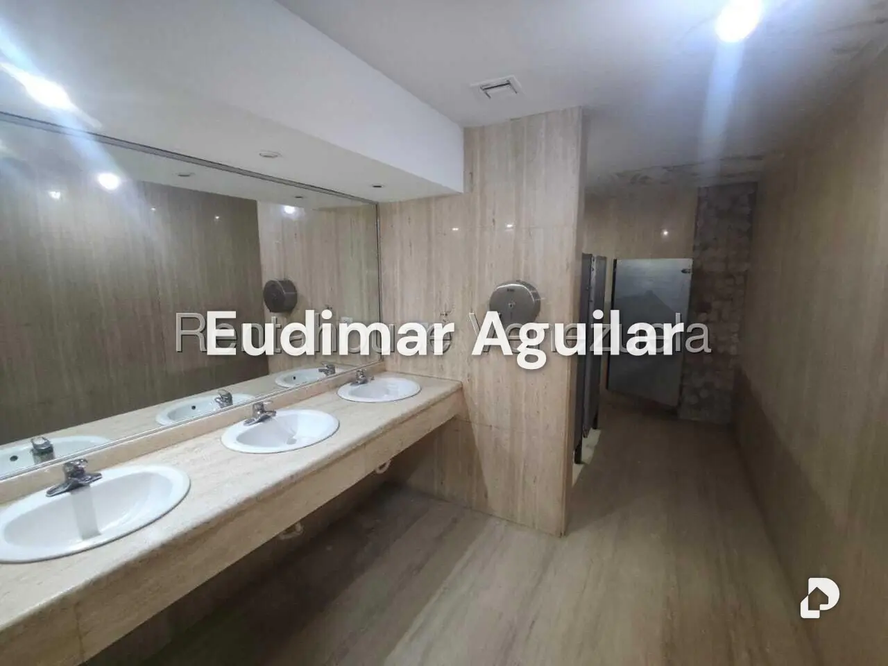 Local comercial en Porlamar – 12