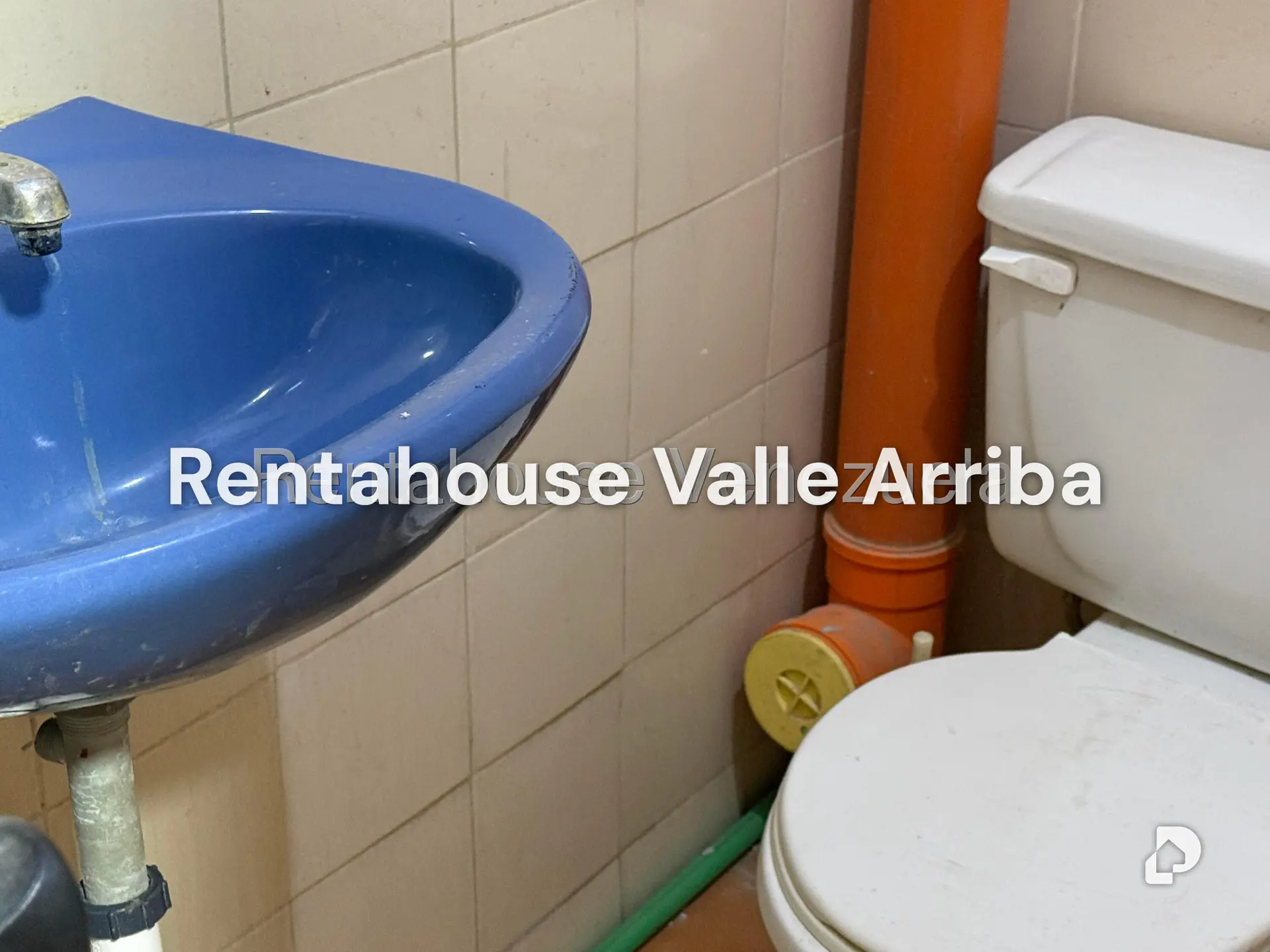 Local comercial en El Hatillo, Caracas – 12