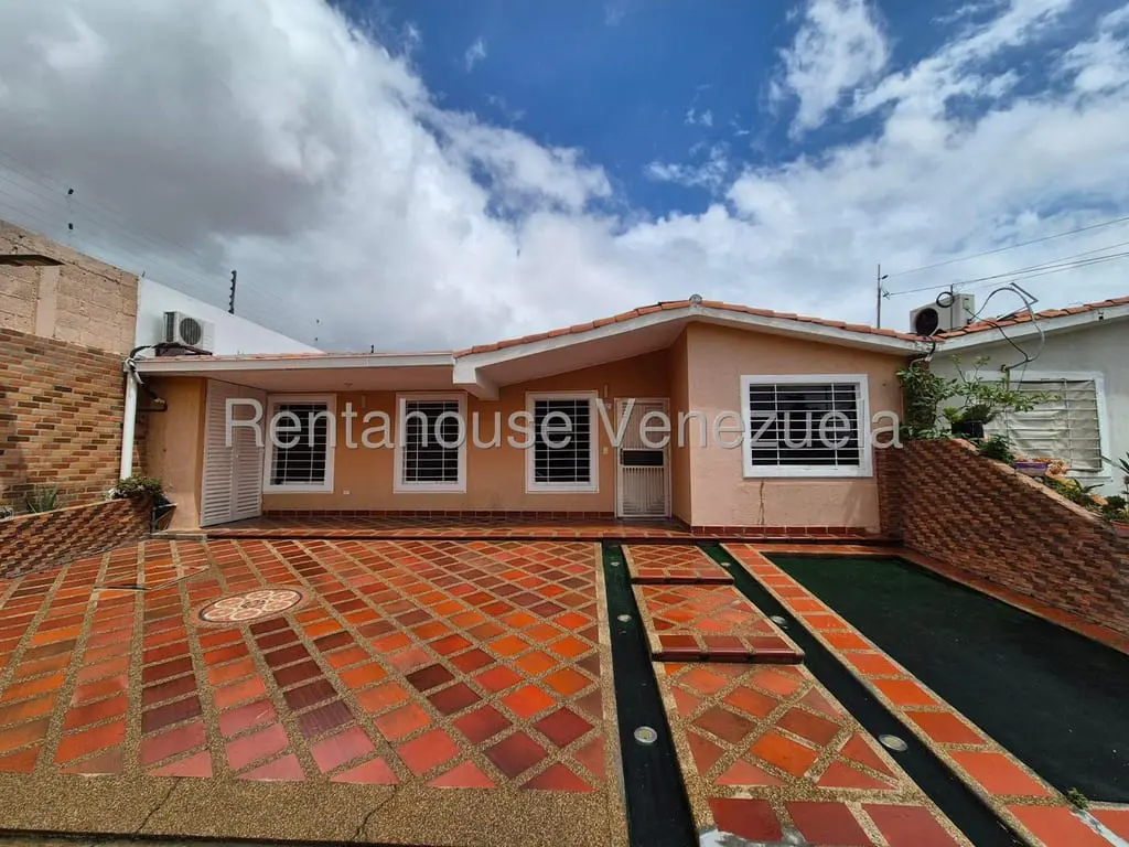 House in Tamaca - 1