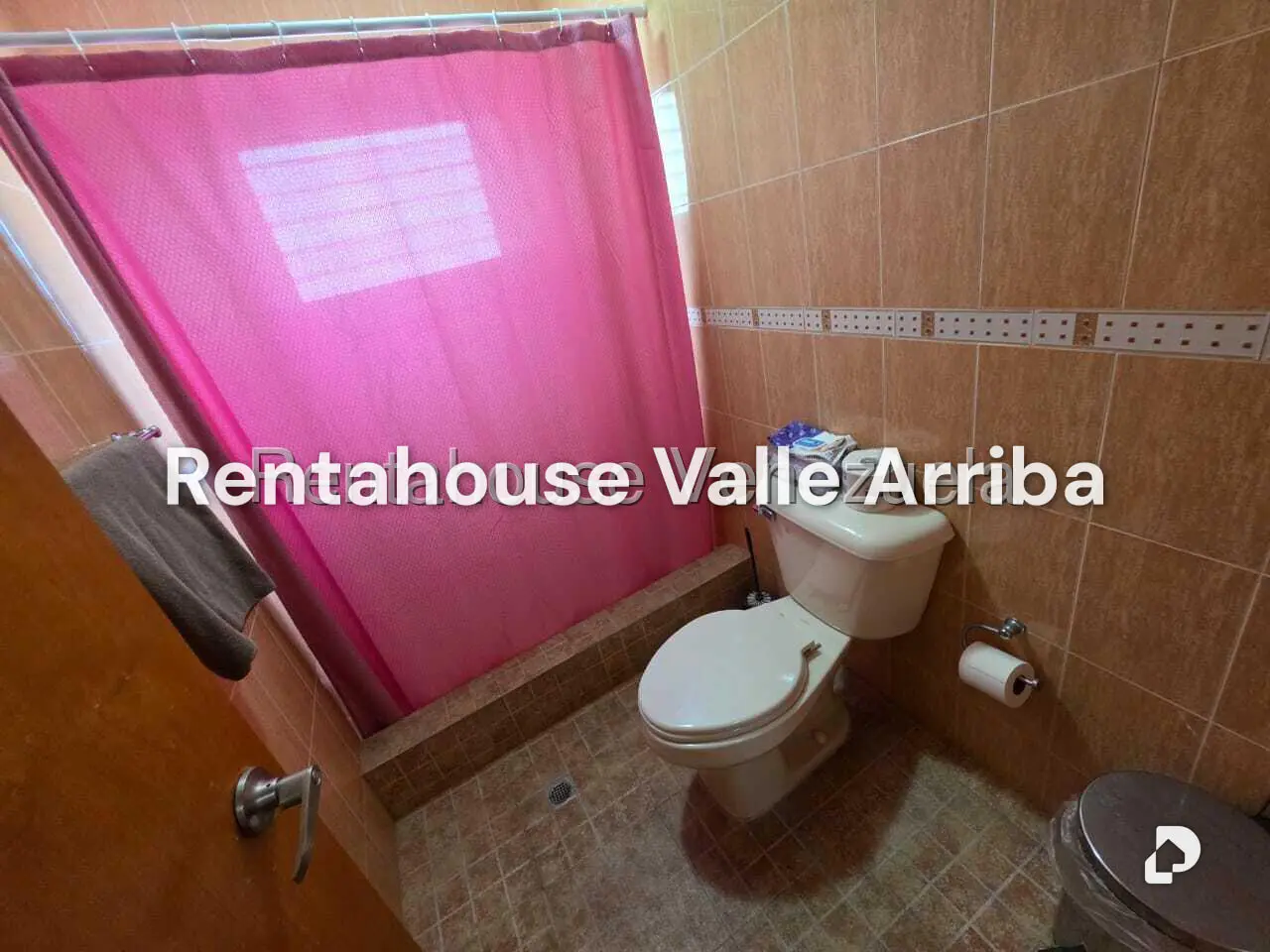 Apartamento en Los Naranjos (del Cafetal), Caracas – 24