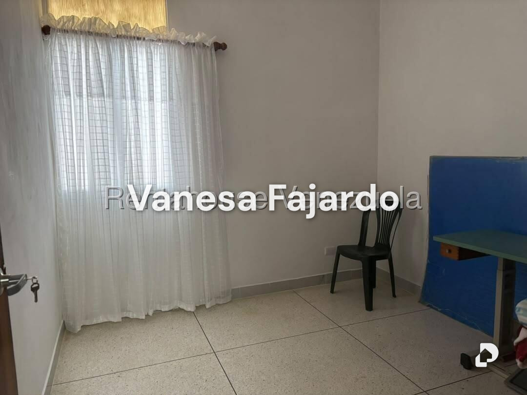 Casa en La Boyera, Caracas – 12