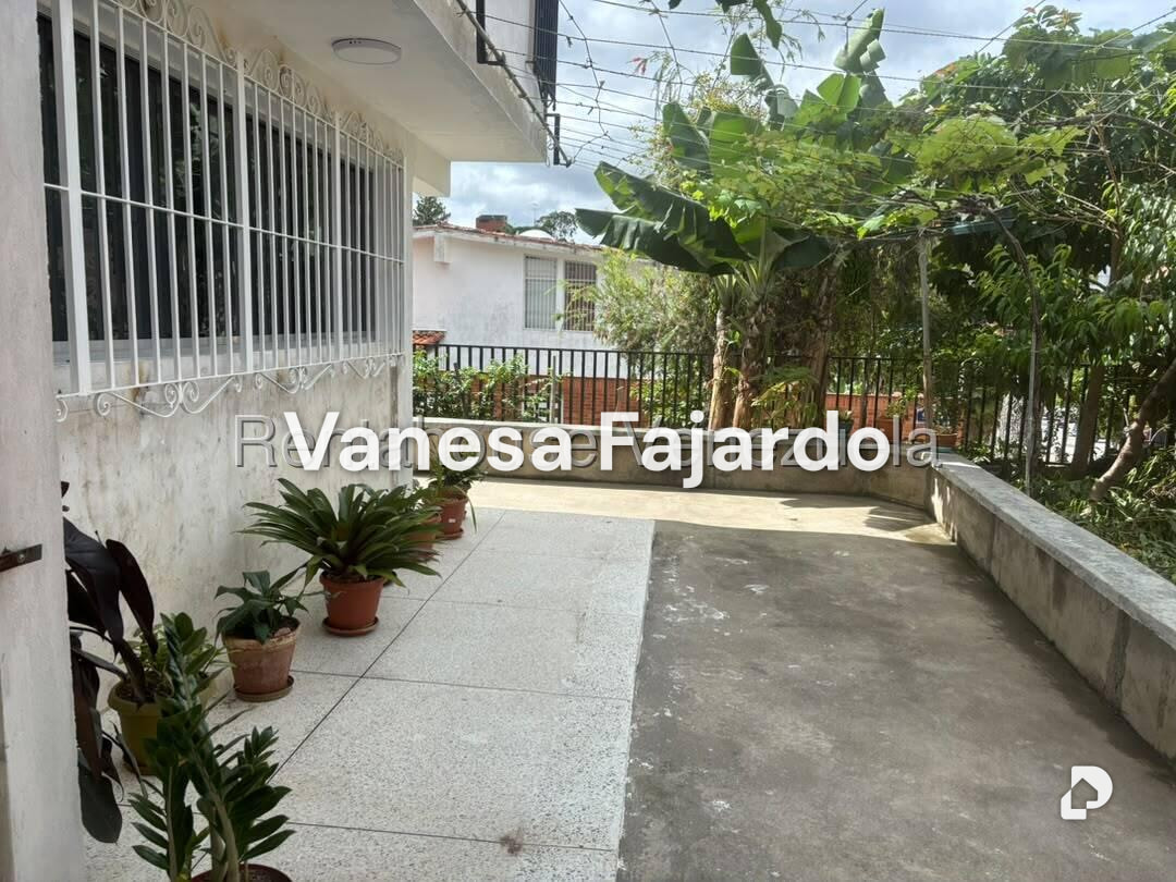 Casa en La Boyera, Caracas – 19
