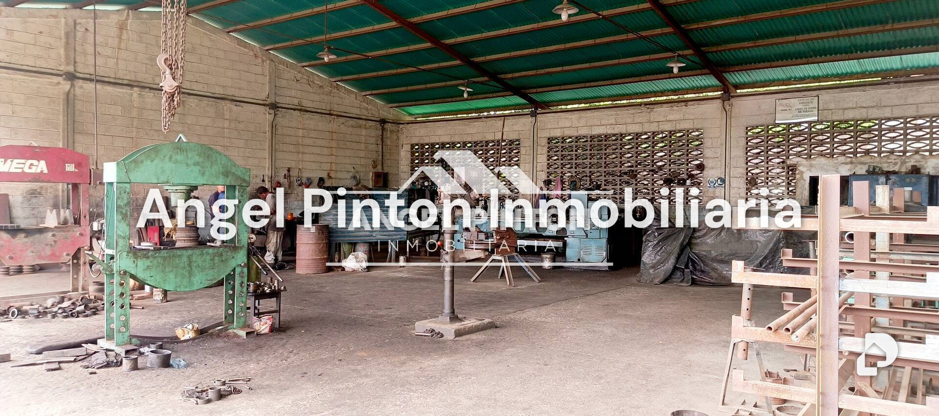 Galpón en Avenida Circunvalación, Acarigua – 4