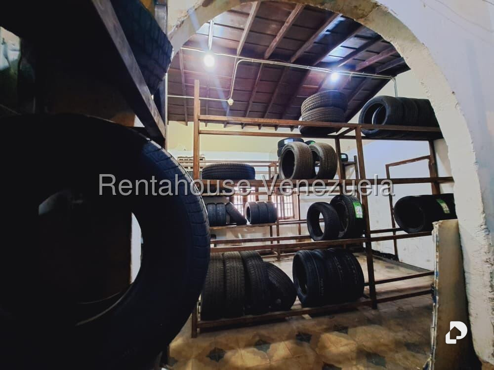 Local comercial en Los Caobos, Caracas – 27