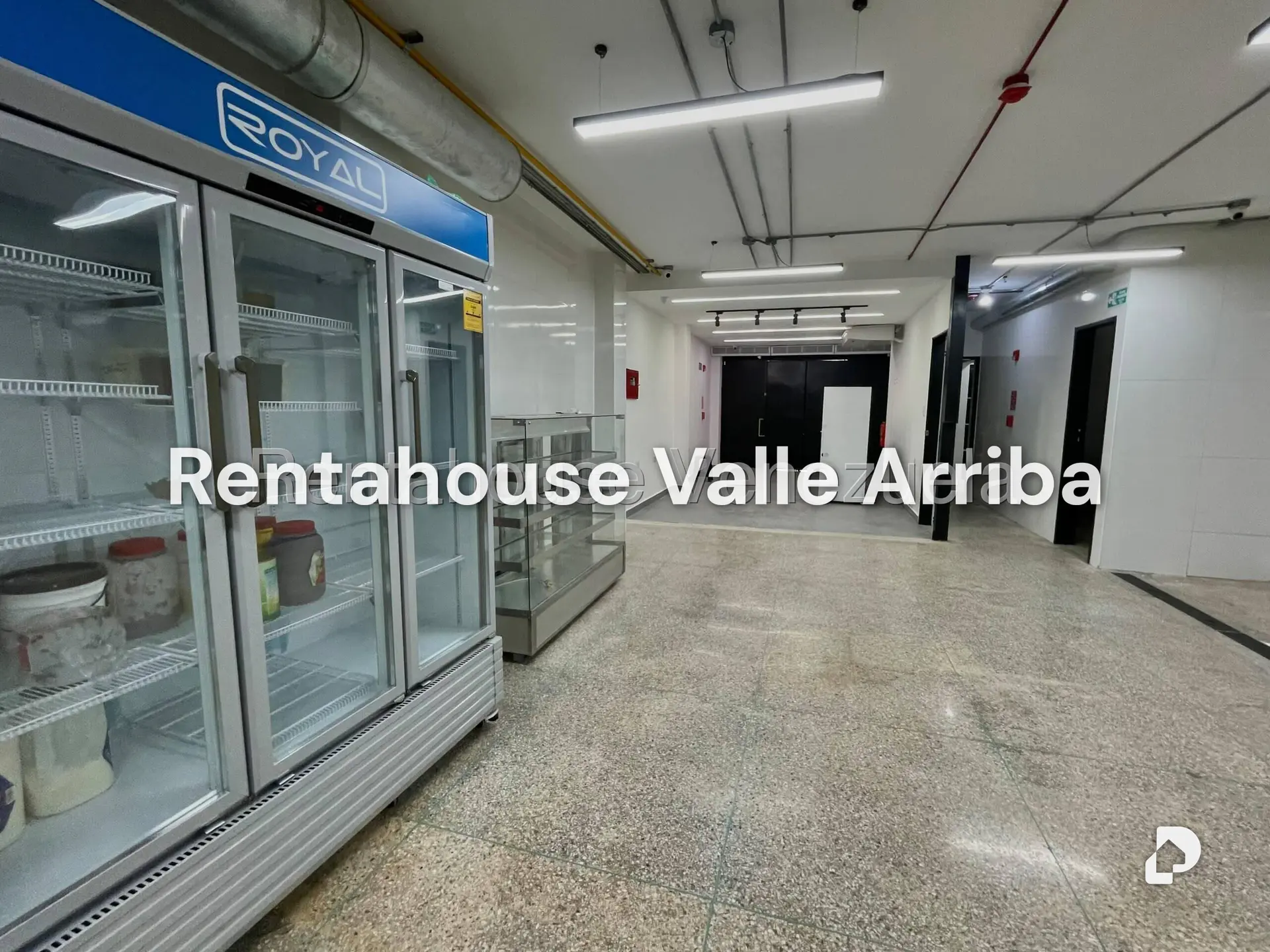 Commercial space in Catia, Caracas – 9