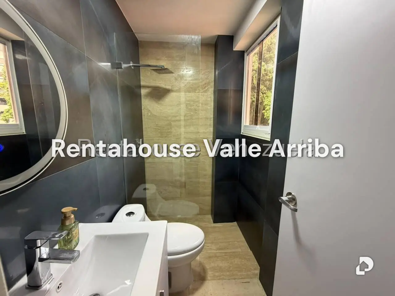 Apartamento en Chulavista, Caracas – 12