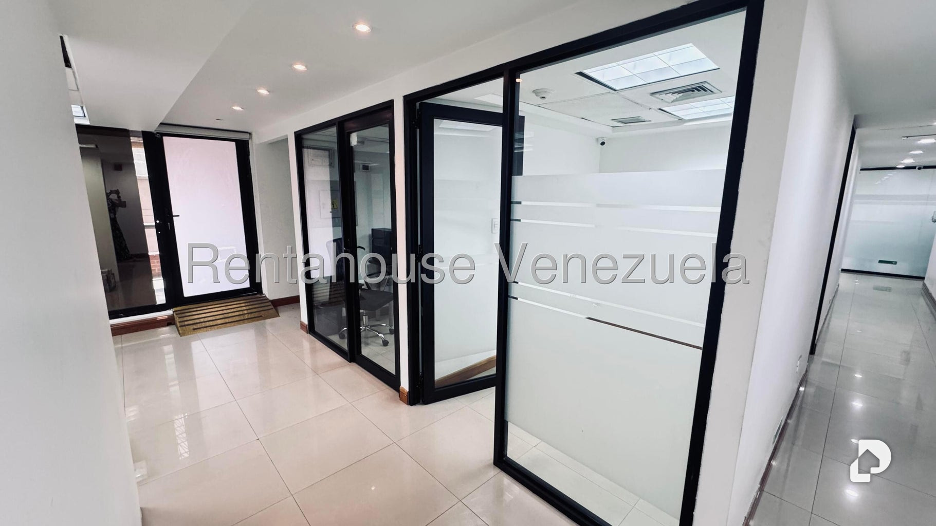 Oficina en El Rosal, Caracas – 21