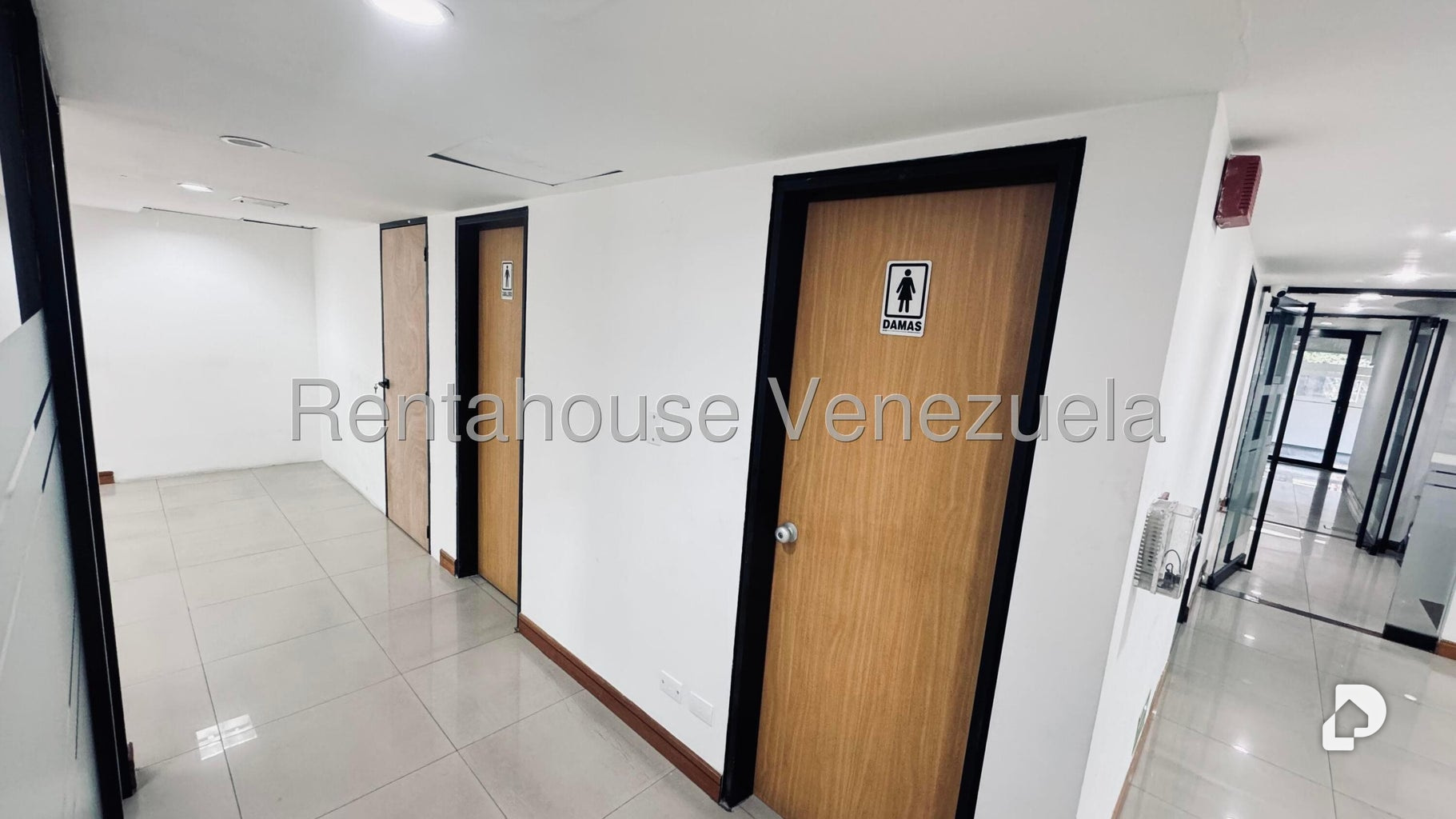 Oficina en El Rosal, Caracas – 18