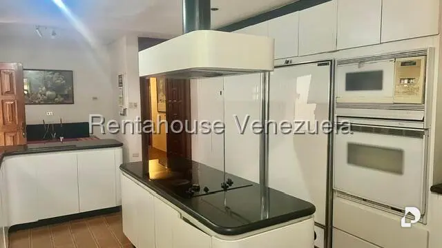 Casa en Macaracuay, Caracas – 14