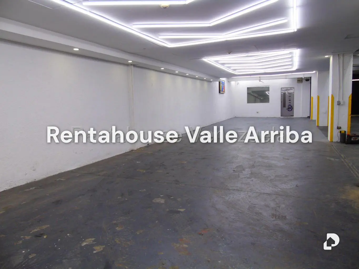 Local comercial en Los Palos Grandes, Caracas – 22