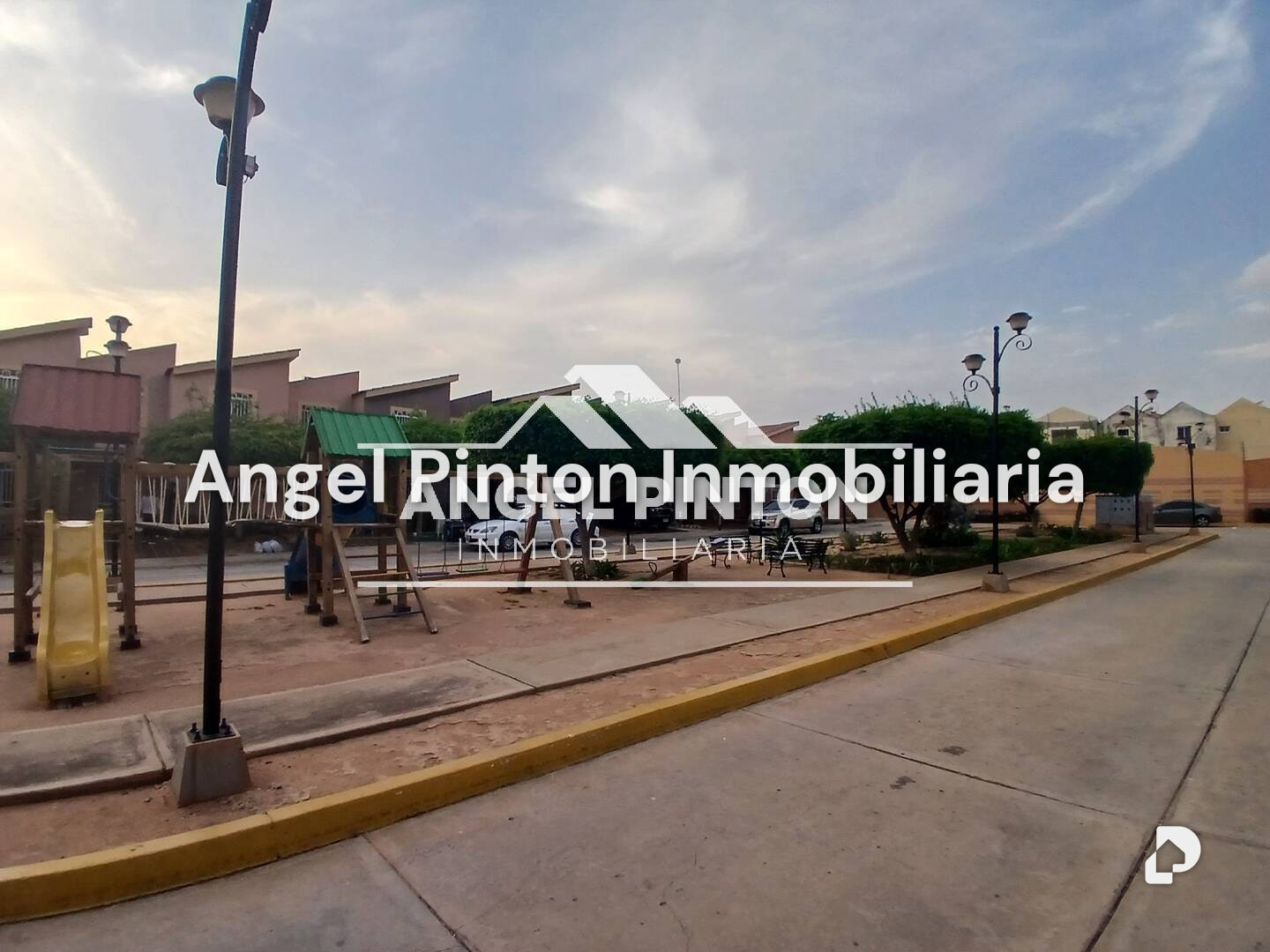 Casa en Milagro Norte, Maracaibo – 17