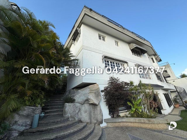 Casa en Los Samanes, Caracas – 10