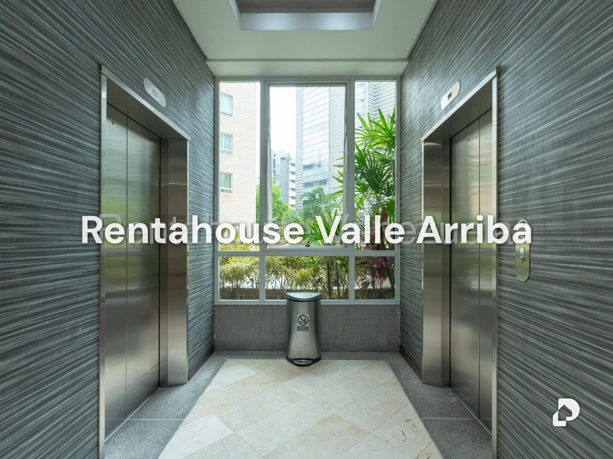 Apartamento en El Rosal, Caracas – 28