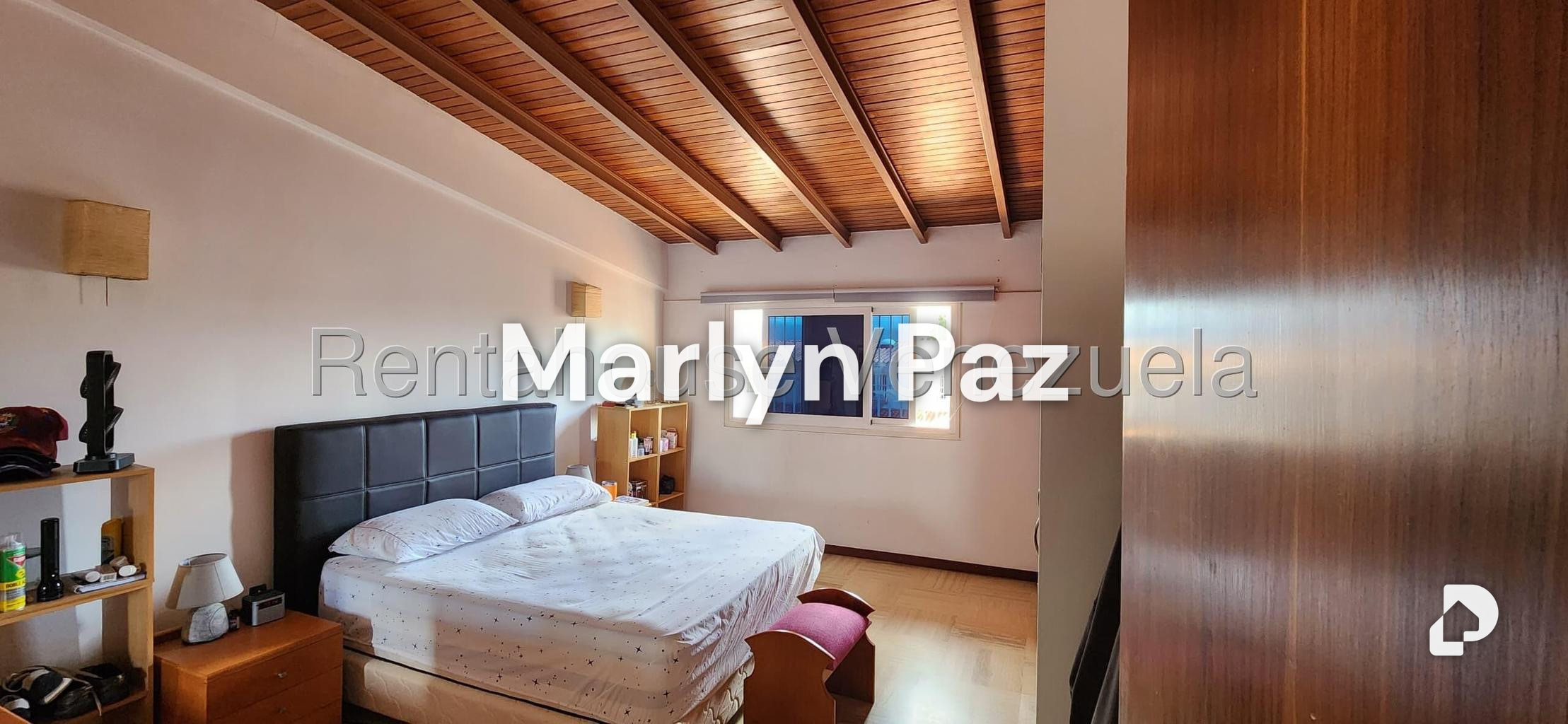 Casa en Alto Prado, Caracas – 26