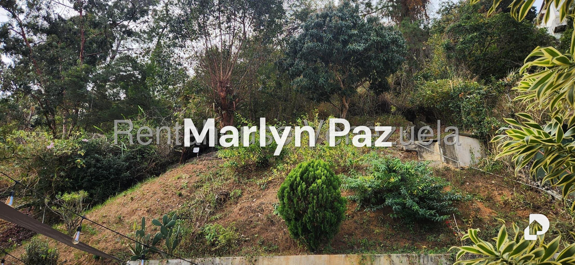 Casa en Alto Prado, Caracas – 22