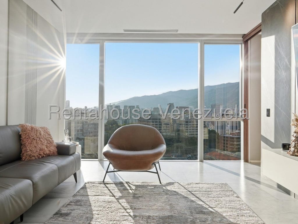 Apartamento en Las Mercedes, Caracas - 1