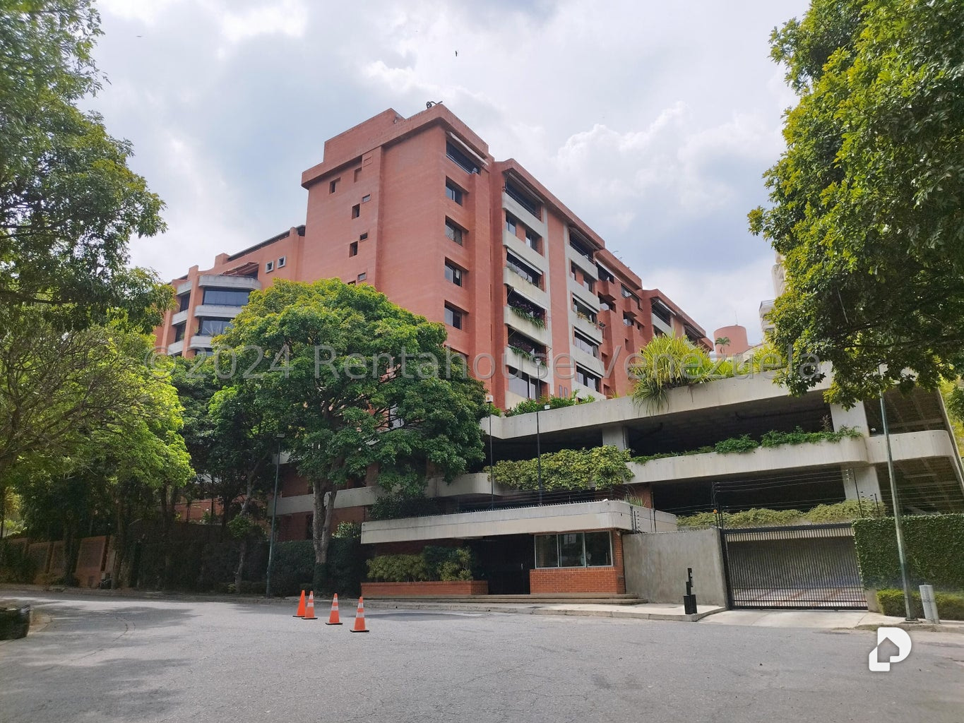 Apartamento en Colinas de Valle Arriba, Caracas