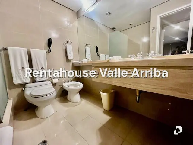 Apartamento en Chuao, Caracas – 11