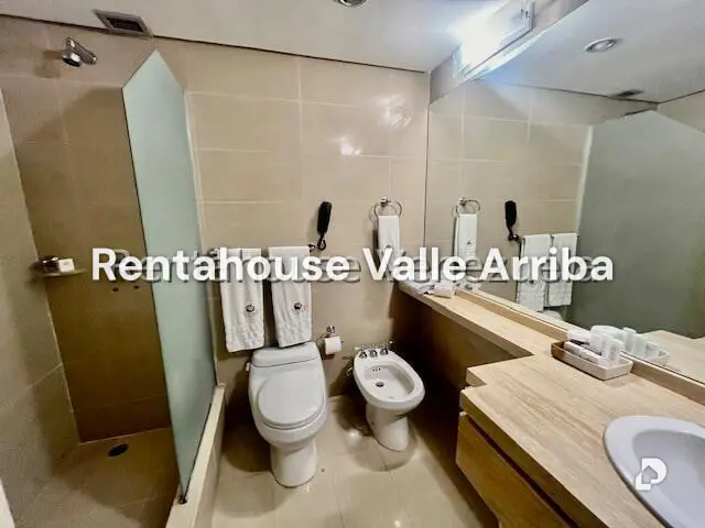 Apartamento en Chuao, Caracas – 12