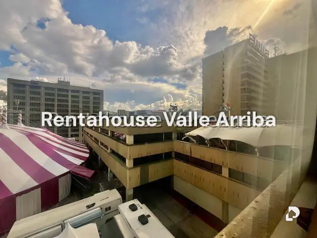 Apartamento en Chuao, Caracas – 18