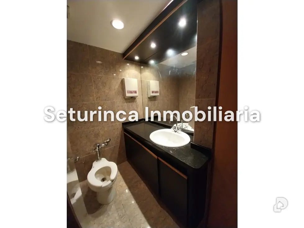 Office in Chuao, Caracas – 14