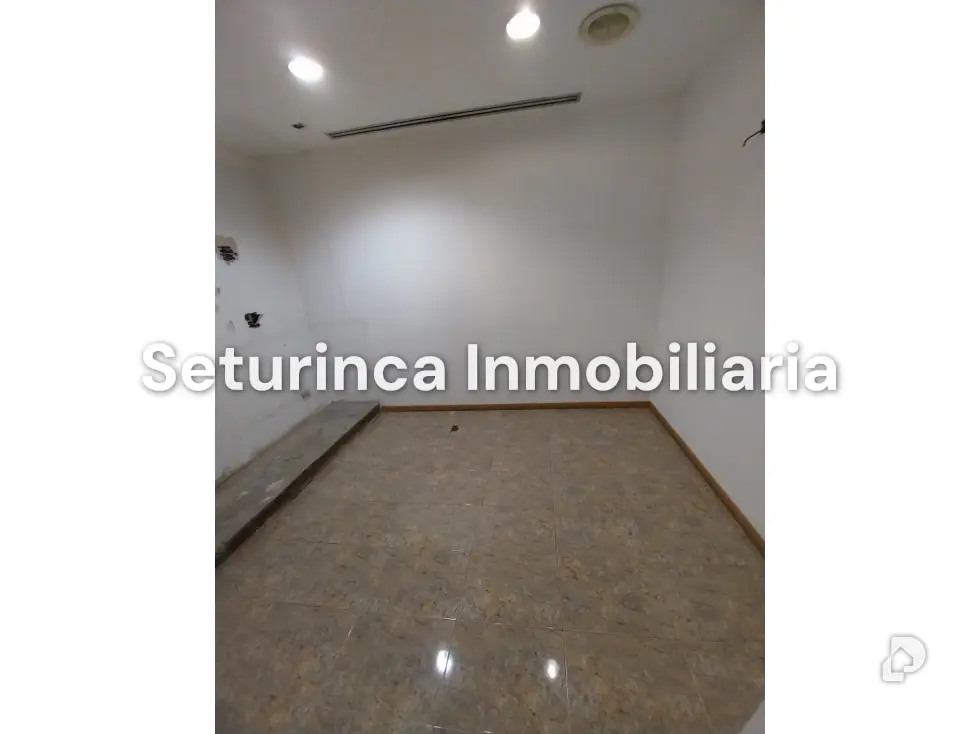 Office in Chuao, Caracas – 12