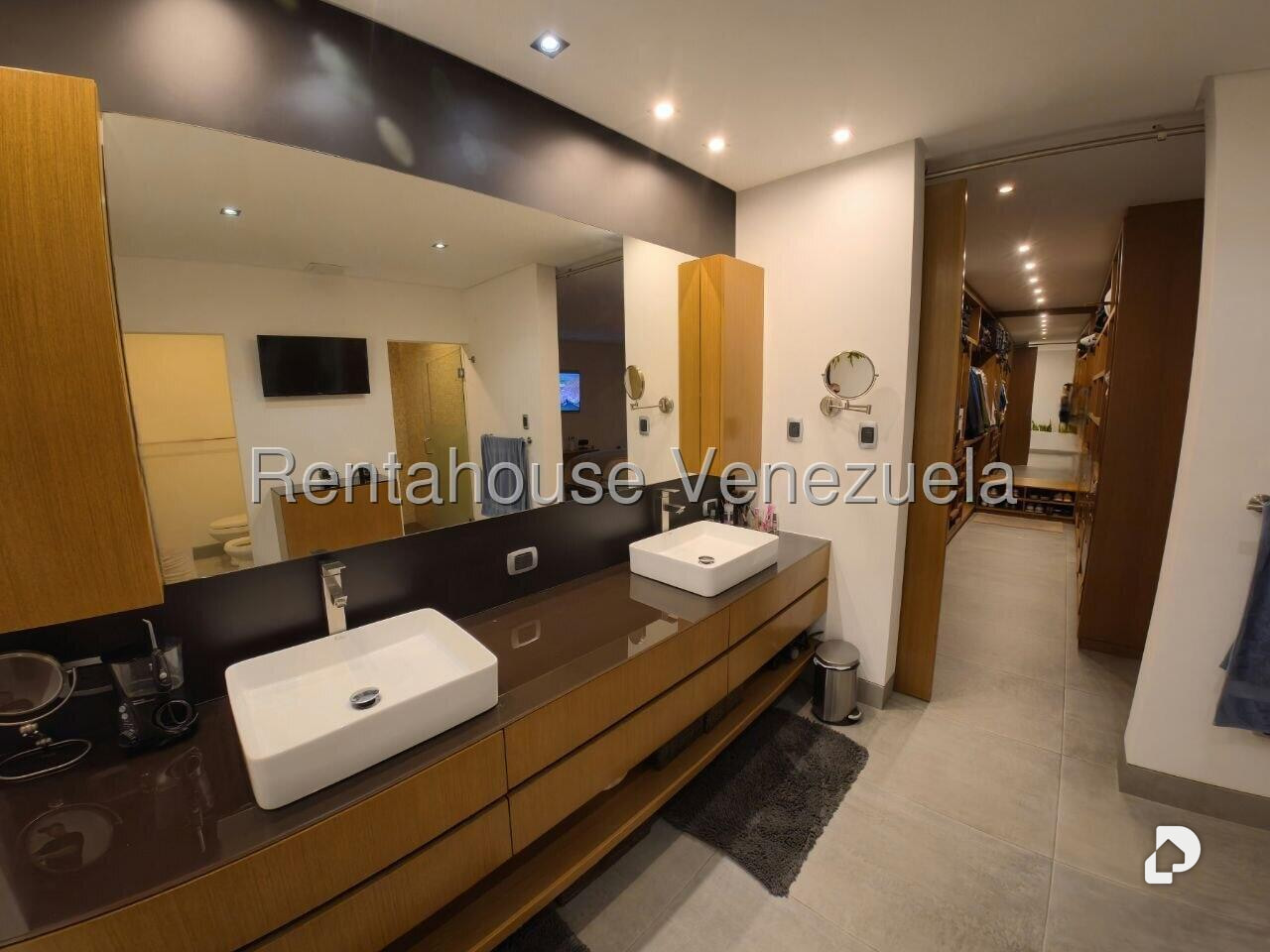 Apartamento en Lomas del Sol, Caracas – 28