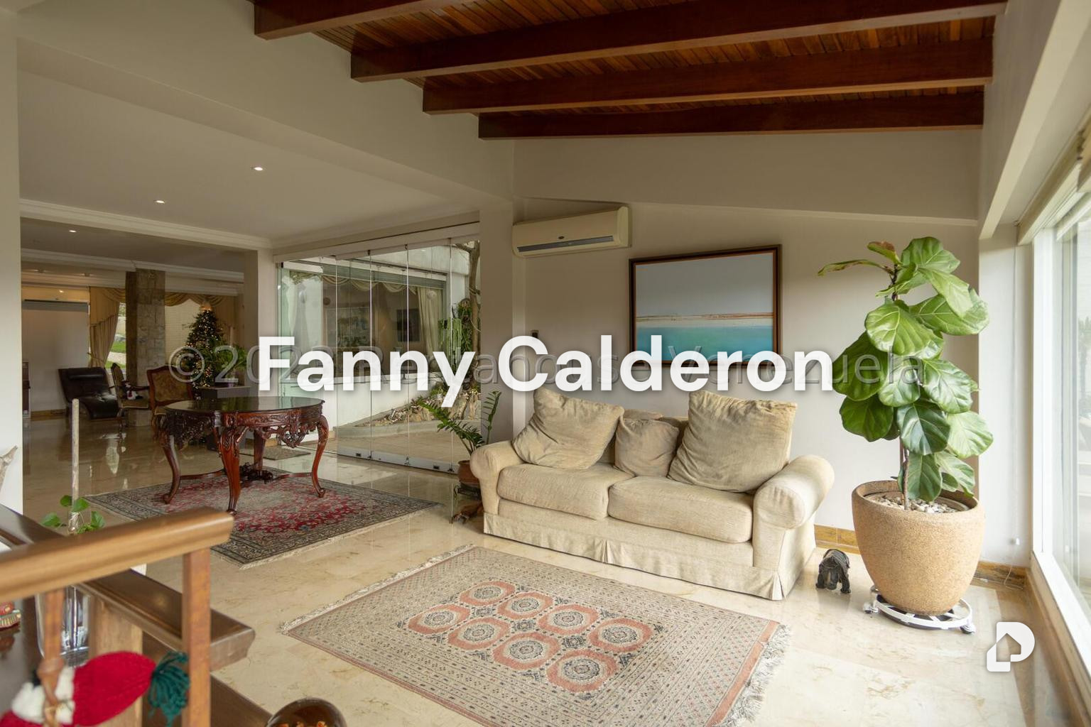 Casa en Colinas de Tamanaco, Caracas – 14