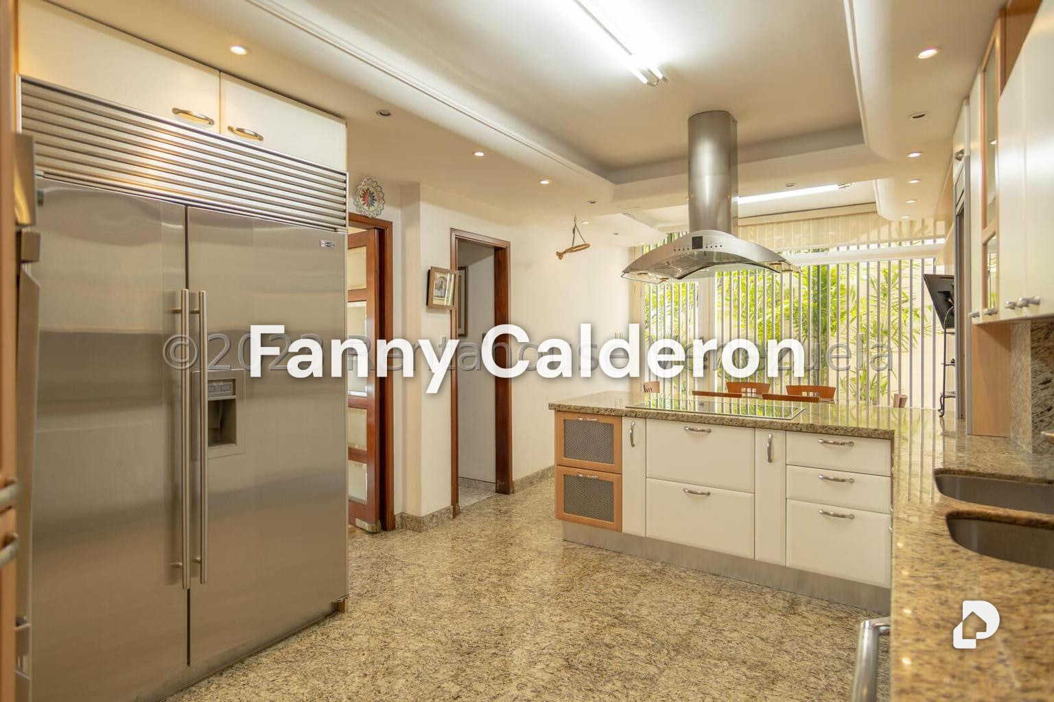 Casa en Colinas de Tamanaco, Caracas – 16