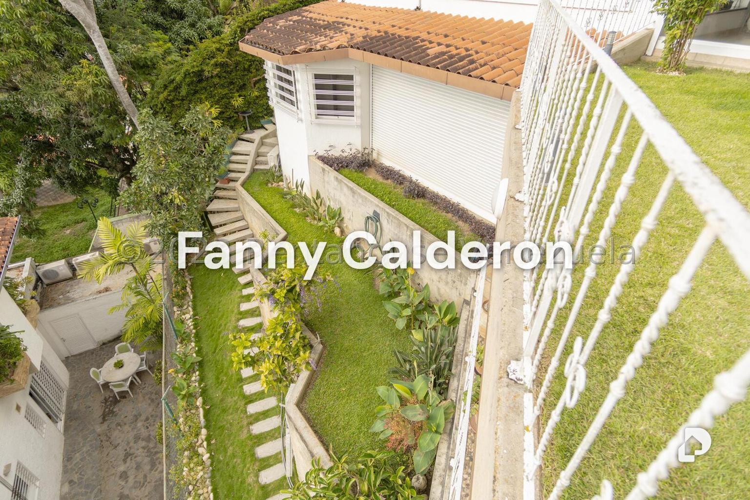 Casa en Colinas de Tamanaco, Caracas – 27