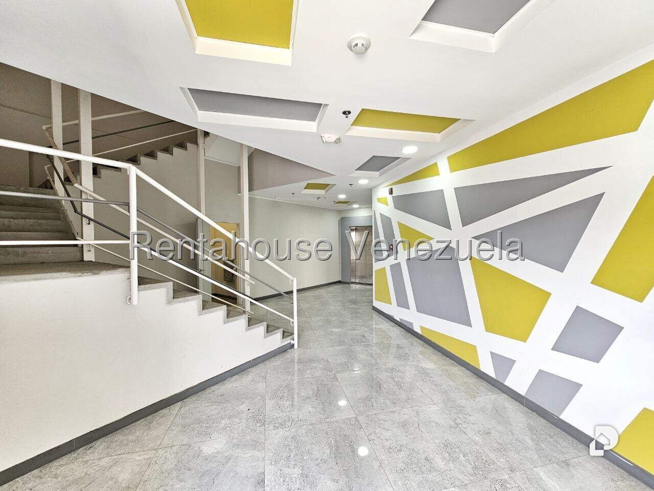 Edificio en Los Ruices, Caracas – 28