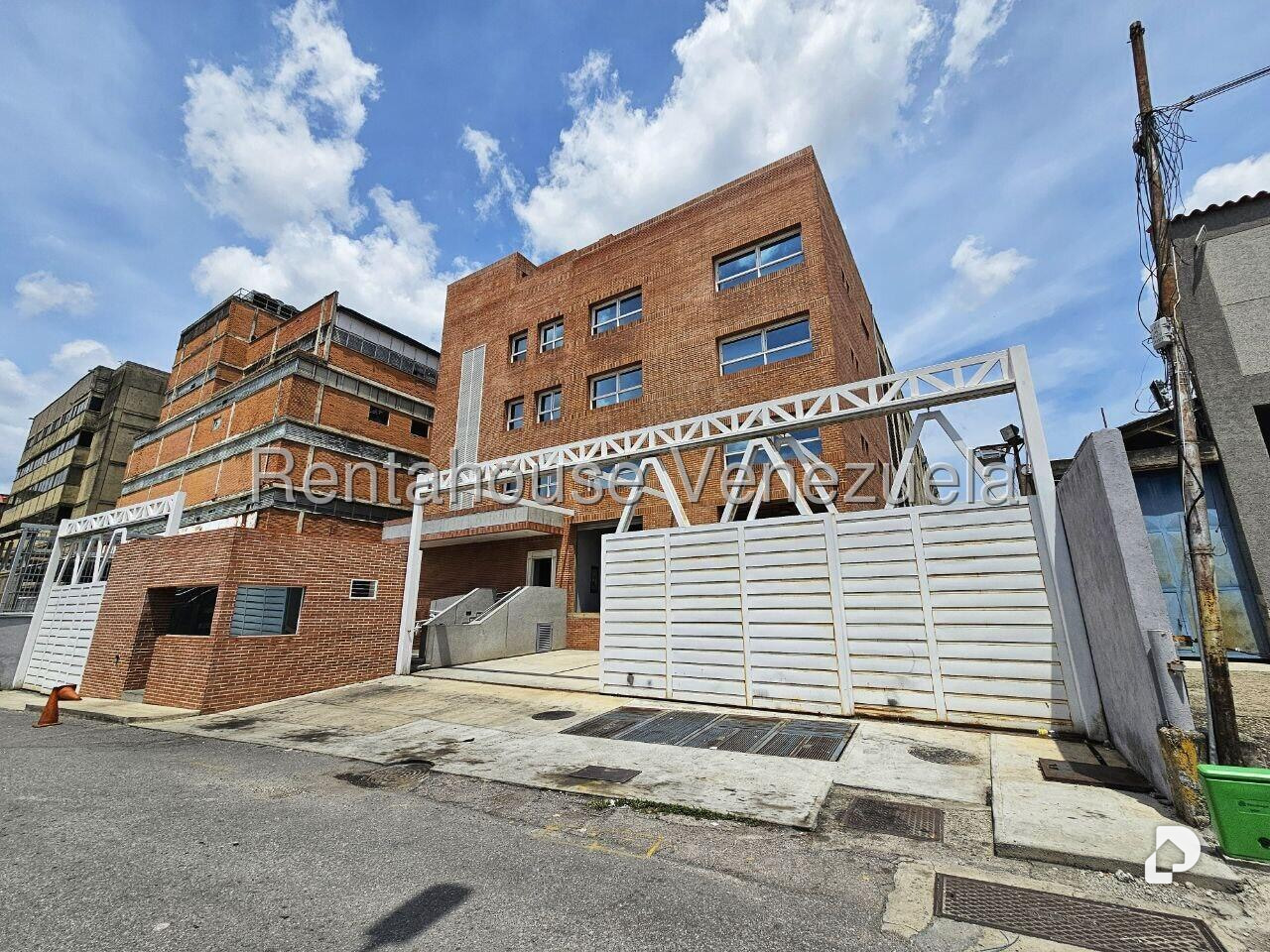 Edificio en Los Ruices, Caracas – 12