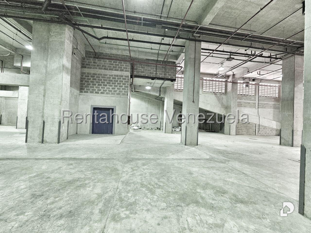 Edificio en Los Ruices, Caracas – 17
