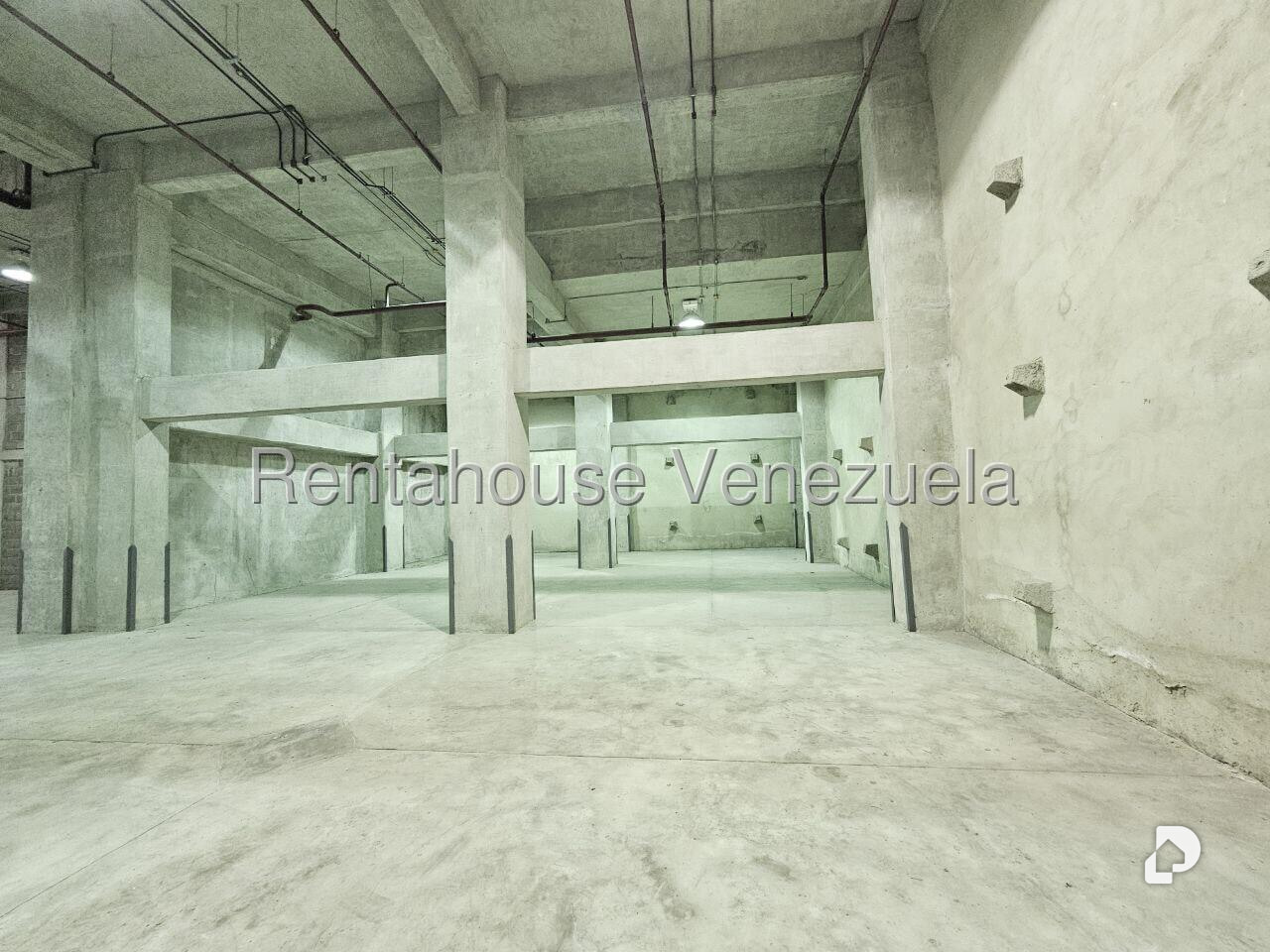 Edificio en Los Ruices, Caracas – 15