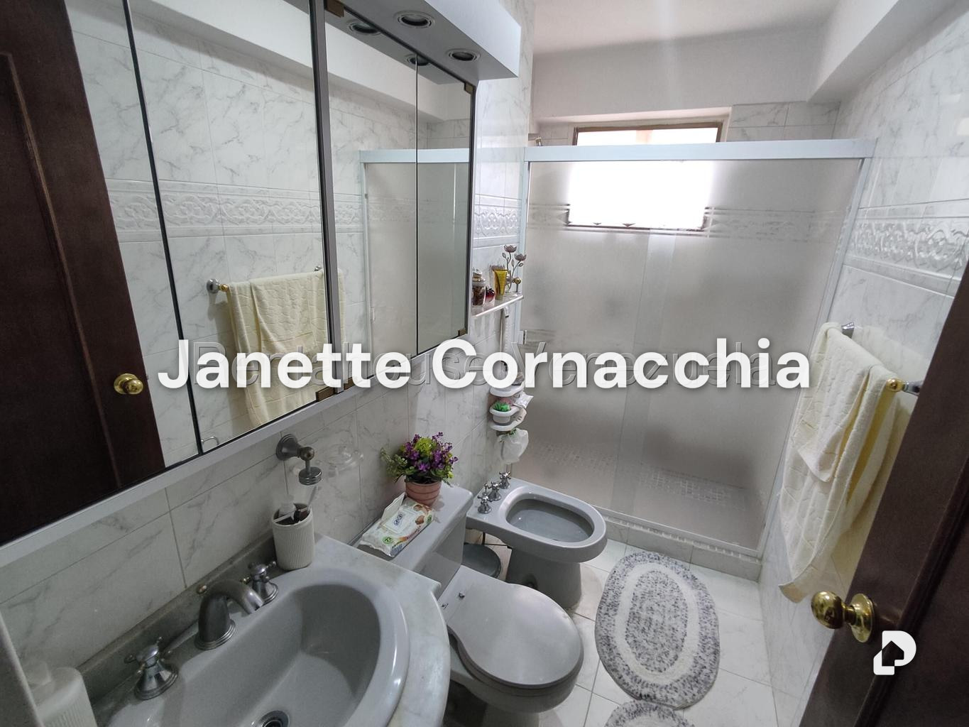 Apartamento en La Urbina, Caracas – 12