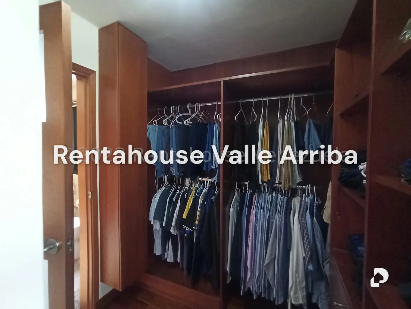 Apartamento en Los Chorros, Caracas – 16