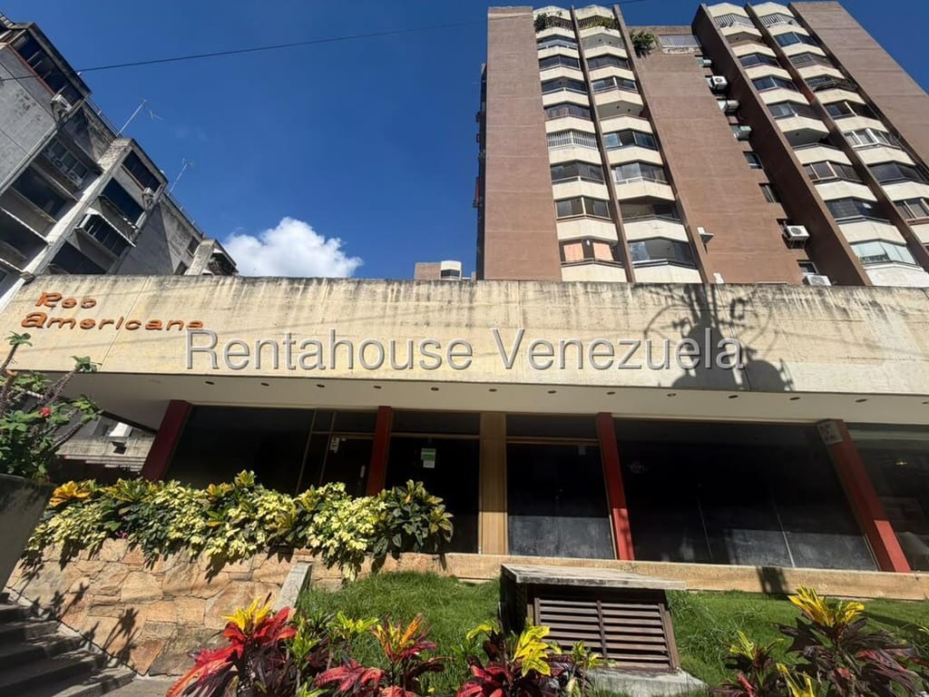 Apartamento en Los Palos Grandes, Caracas - 1