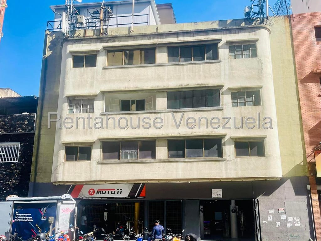 Edificio en Parroquia La Candelaria, Caracas - 1