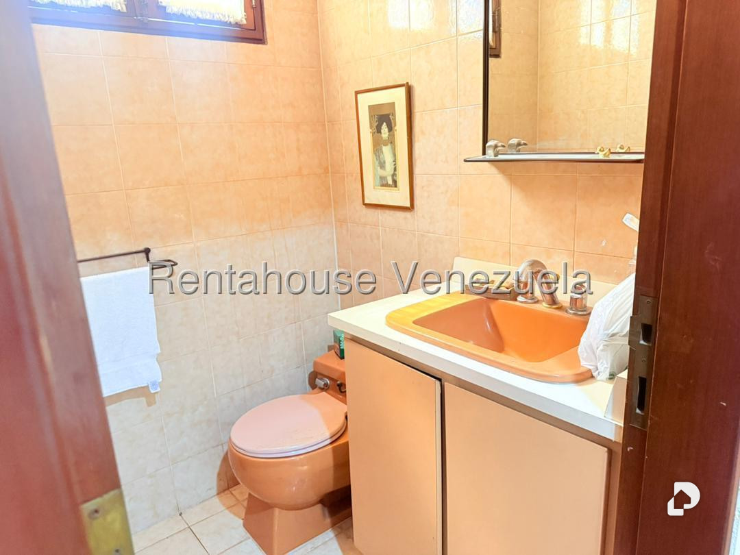 Casa en Lomas de La Lagunita, Caracas – 4