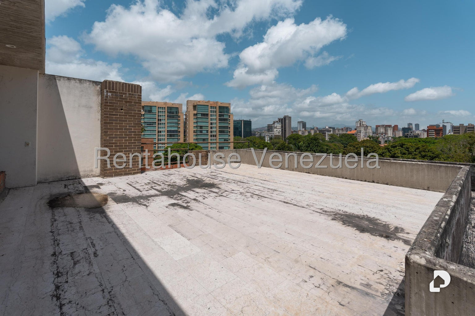 Apartamento en Campo Alegre, Caracas – 13