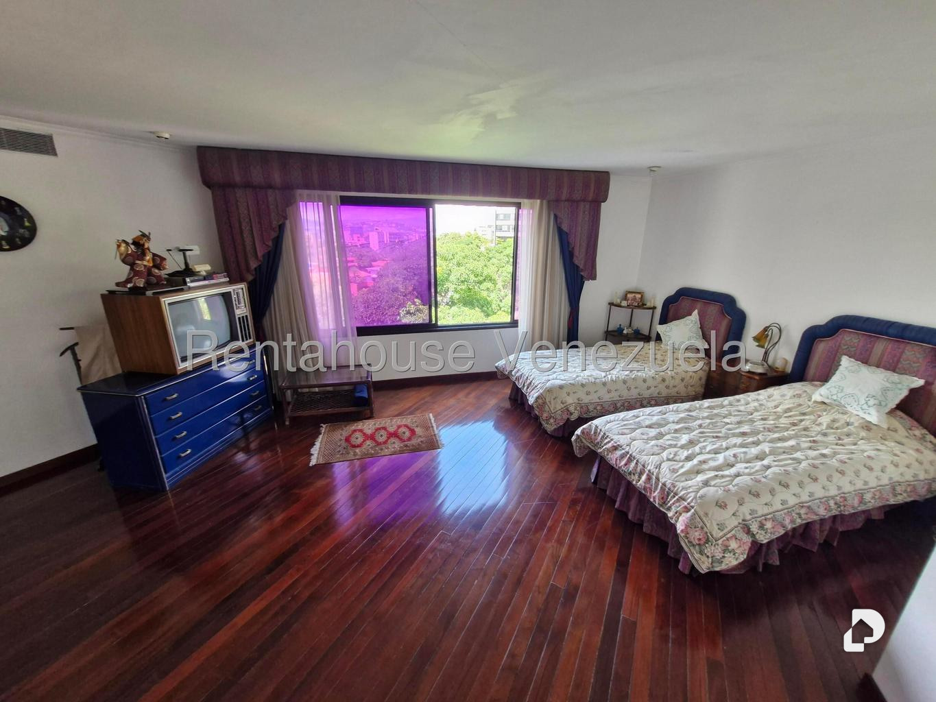Apartamento en Los Palos Grandes, Caracas – 9