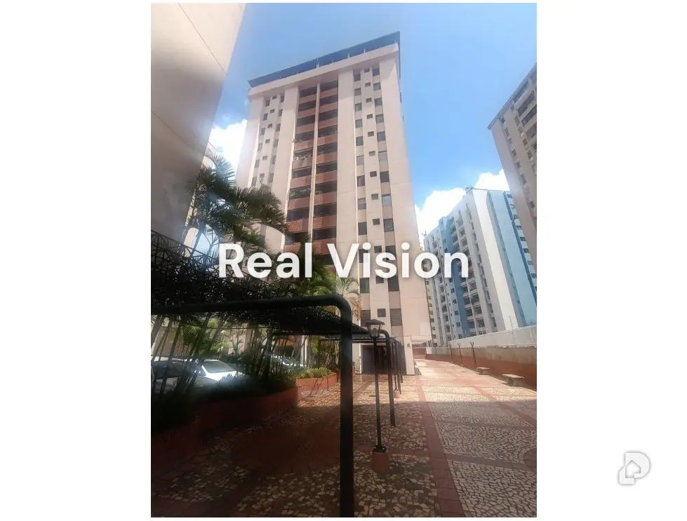 Apartamento en Lomas del Avila, Caracas – 1