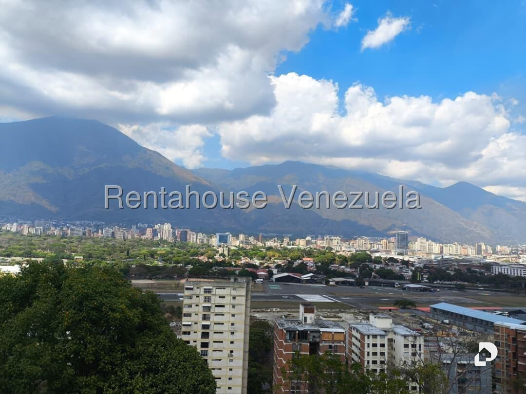 Apartment in Chuao, Caracas – 2