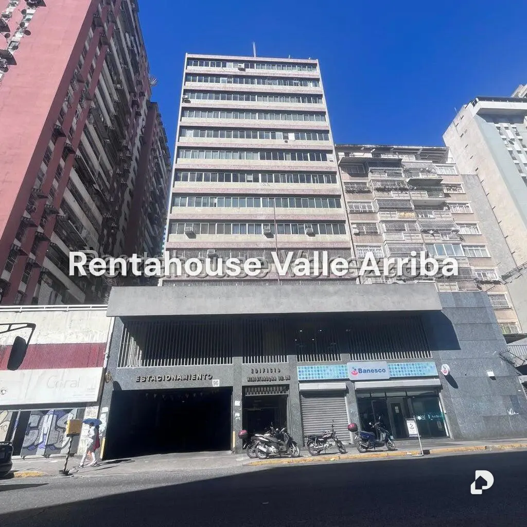 Garaje/Estacionamiento en Parroquia La Candelaria, Caracas – 1