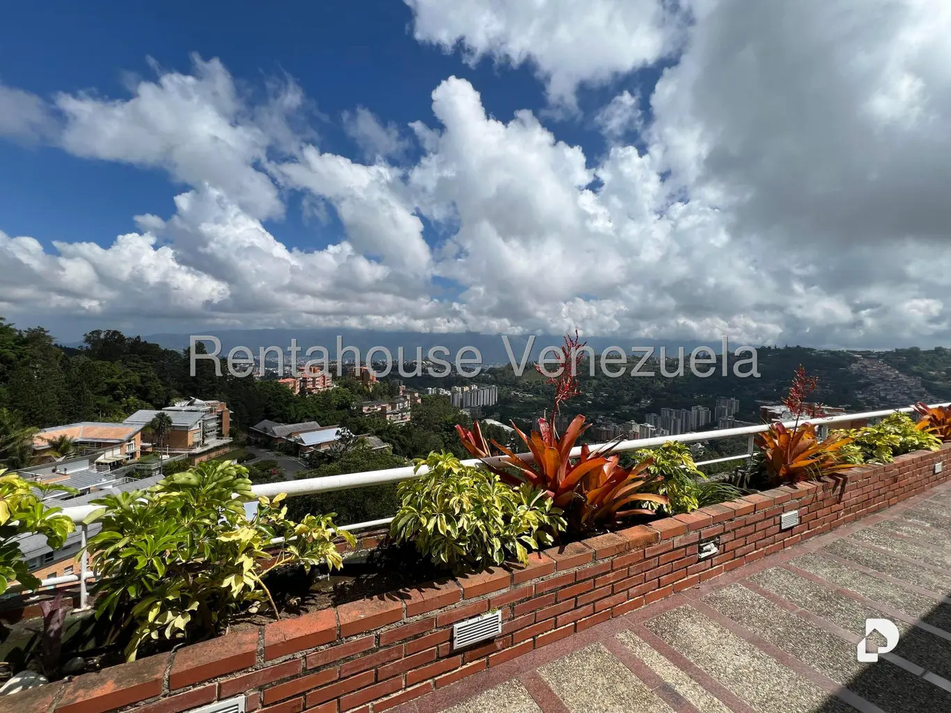 Apartamento en Oripoto, Caracas – 25