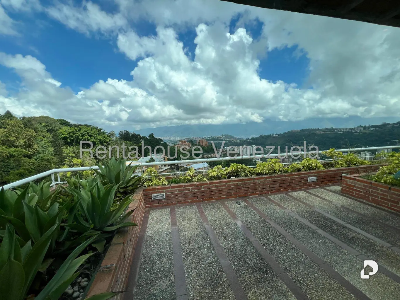 Apartamento en Oripoto, Caracas – 24