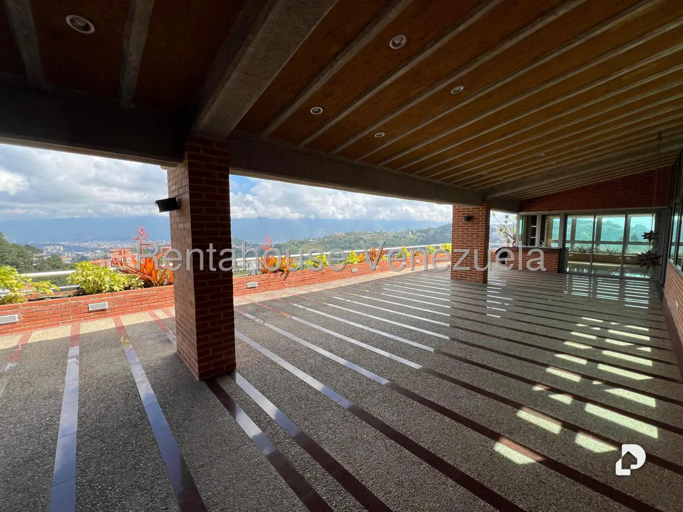 Apartamento en Oripoto, Caracas – 18